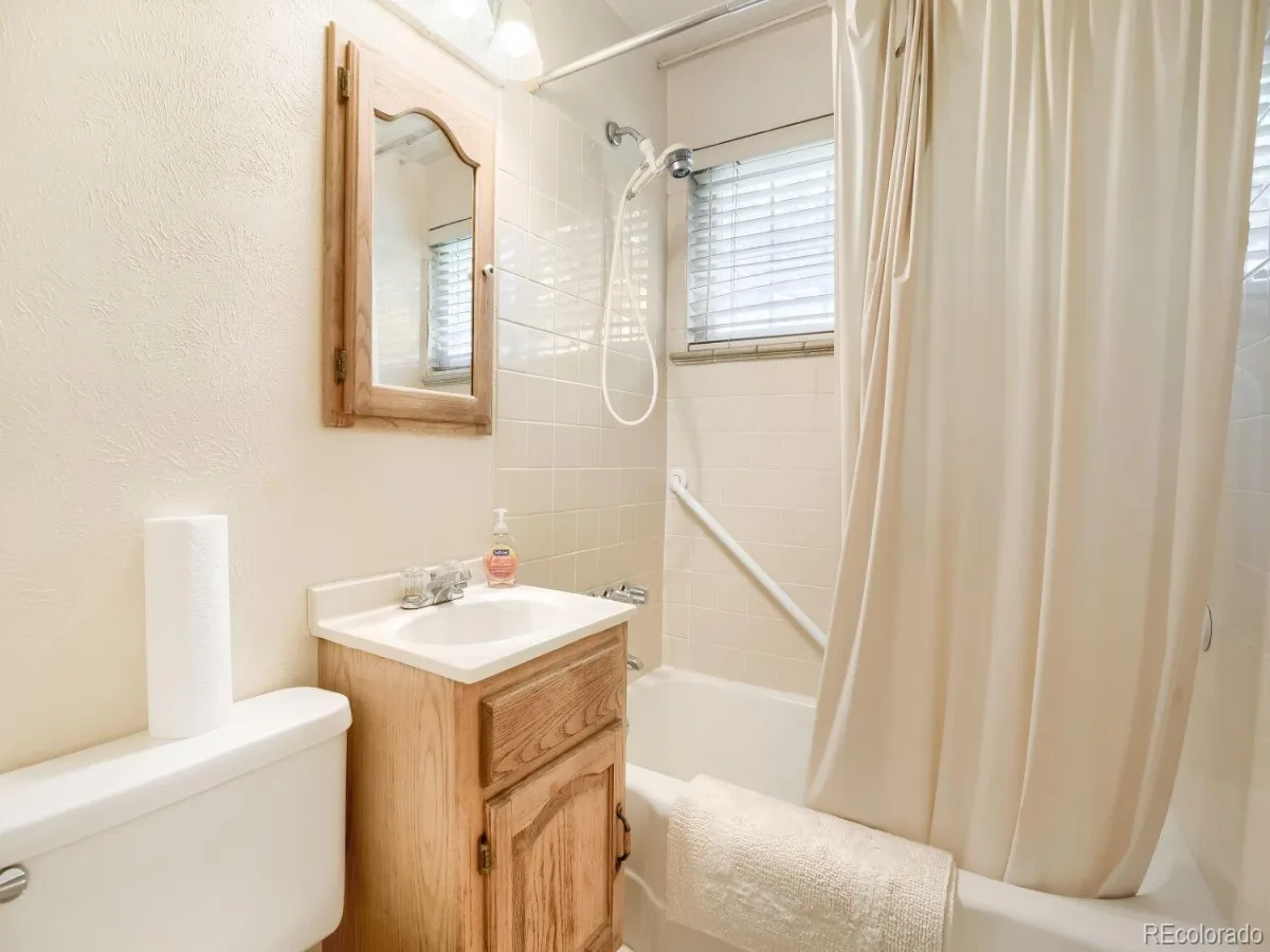 7220 E 4th Avenue Denver CO 80220 | MLS #REC5708547 08272026175818 1200 7
