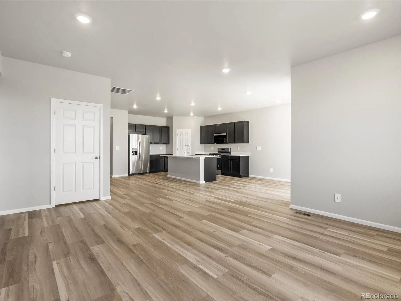 17446 E 89th Avenue Commerce City CO 80022 | MLS #REC5709188 08102026225214 1600 3