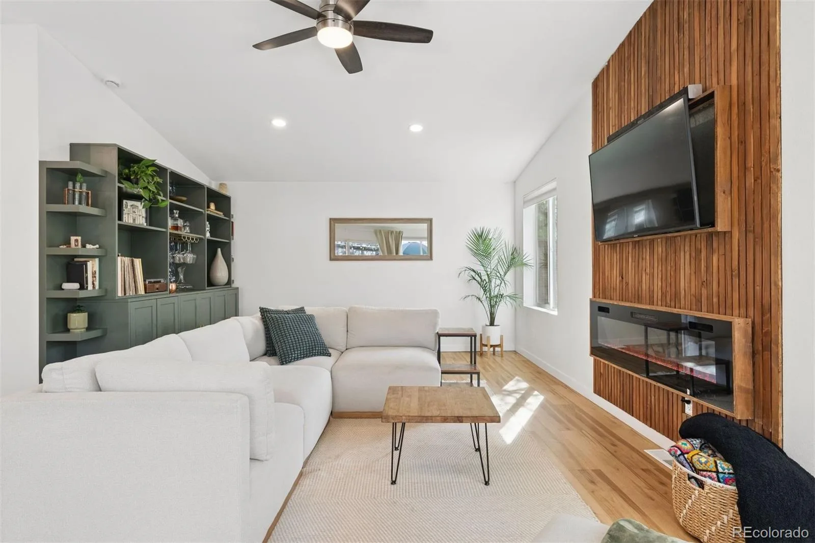 3910 E Jerome Avenue Denver CO 80210 | MLS #REC5709898 07302026163058 1600 8