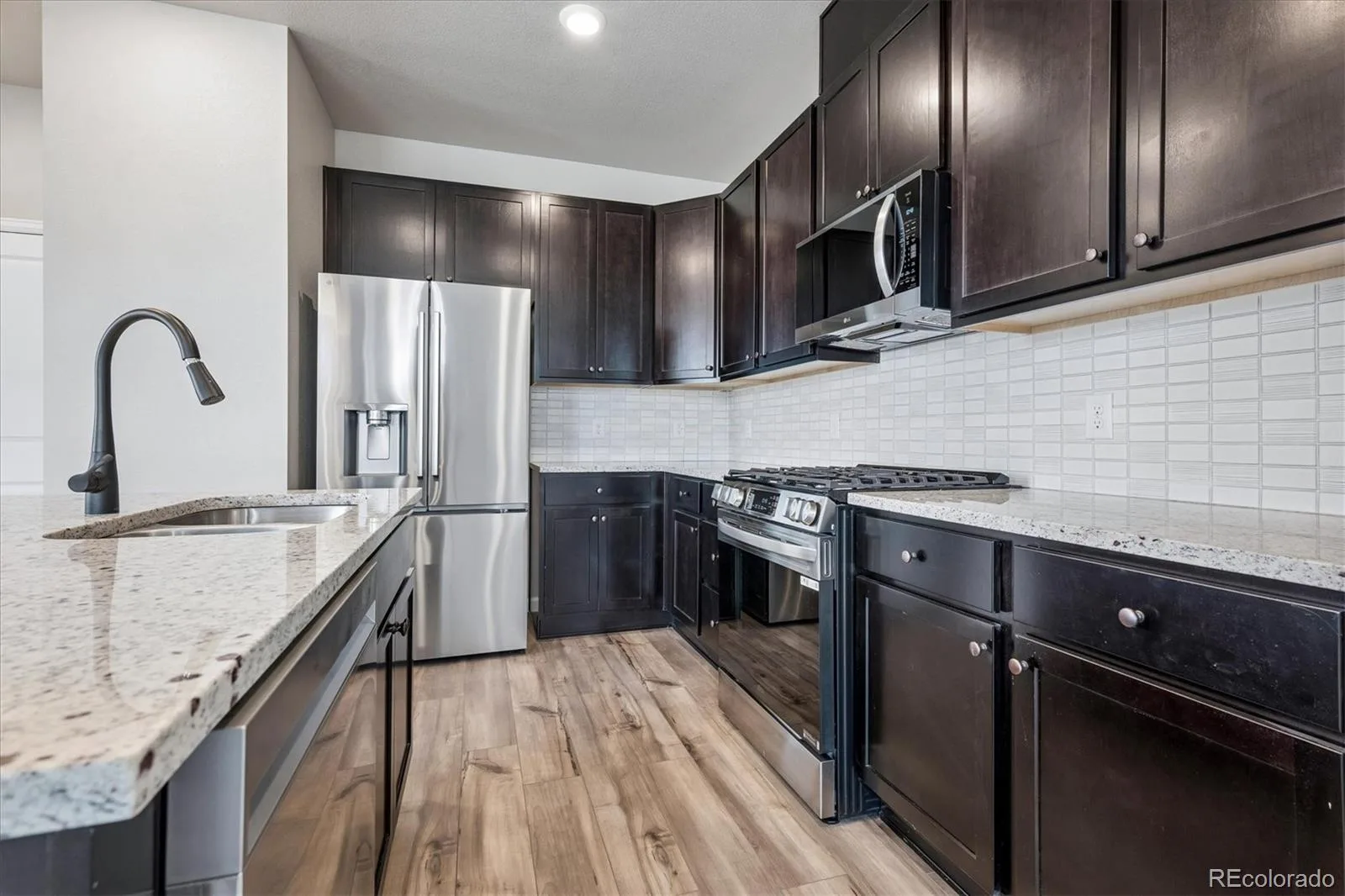 516 Luton Drive Castle Pines CO 80108 | MLS #REC5711498 08112026201849 1600 13