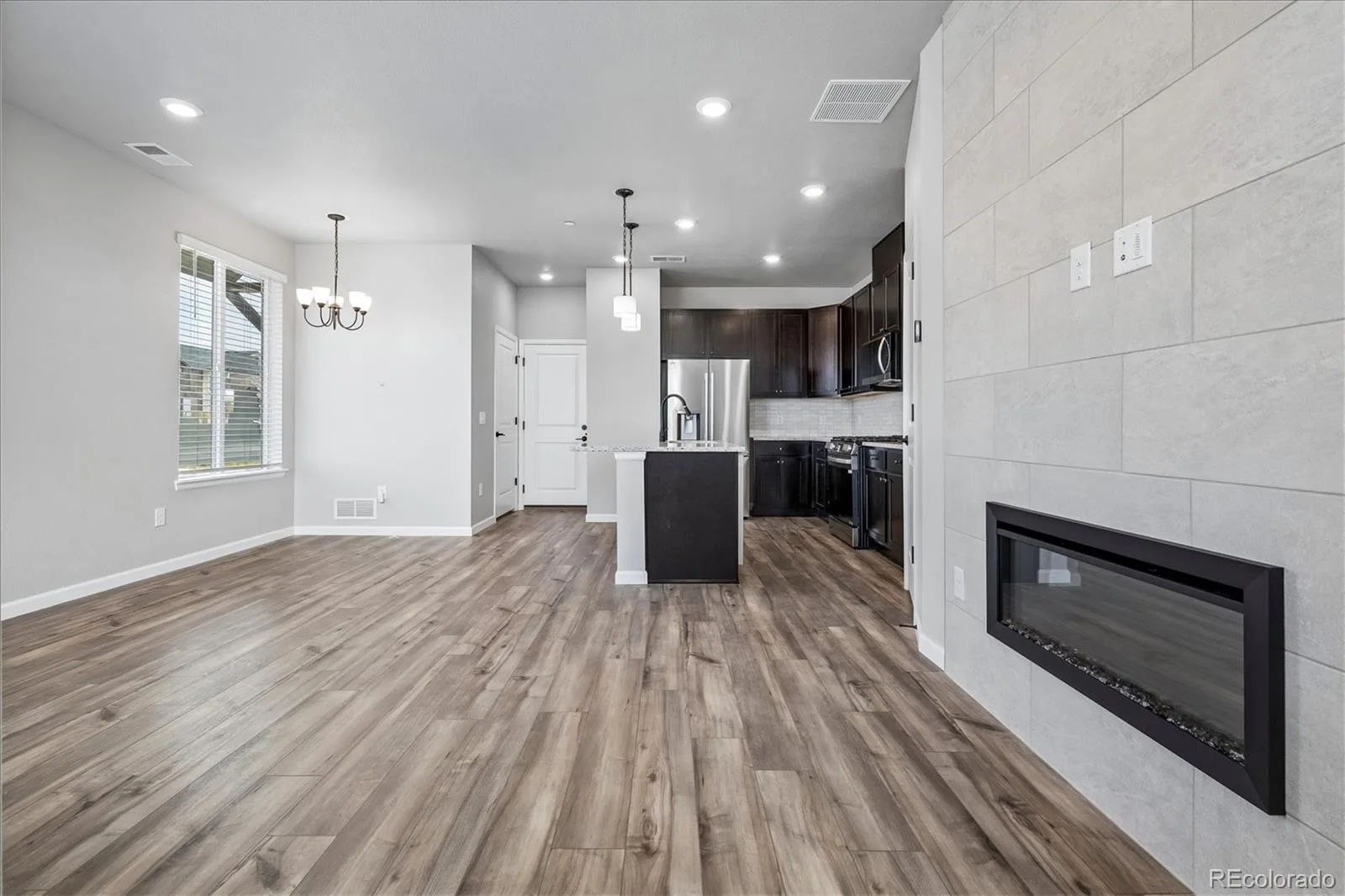516 Luton Drive Castle Pines CO 80108 | MLS #REC5711498 08112026201849 1600 8