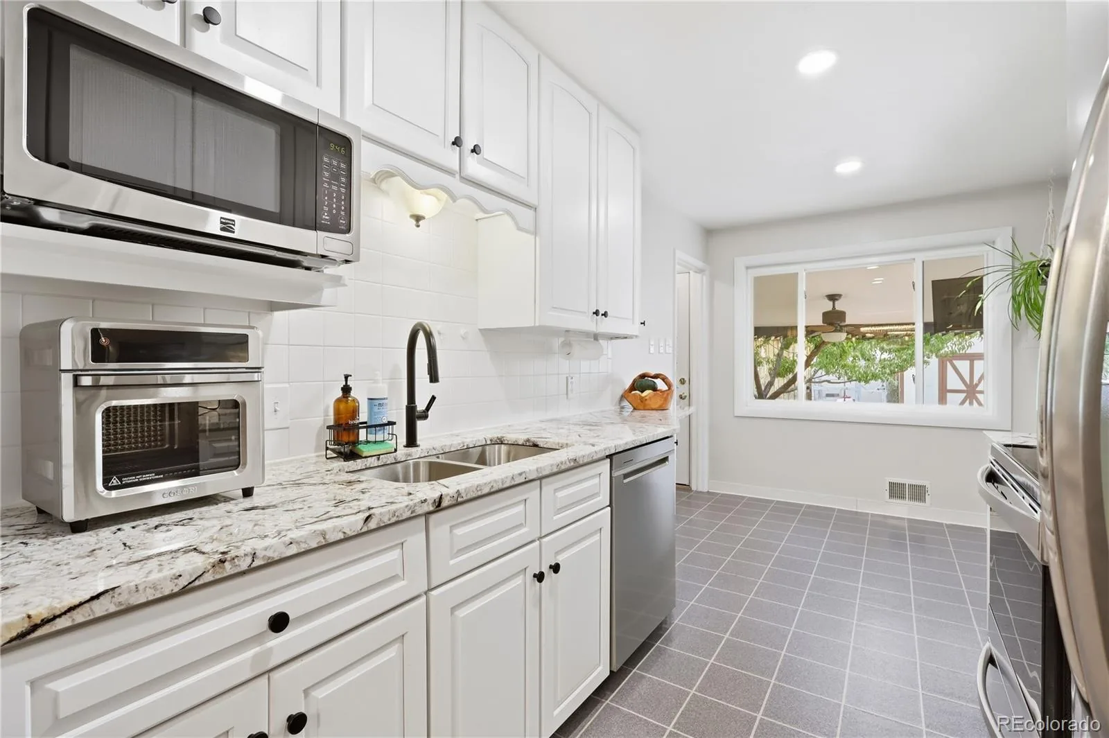 1990 S Stuart Street Denver CO 80219 | MLS #REC5711627 09212026195349 1600 1