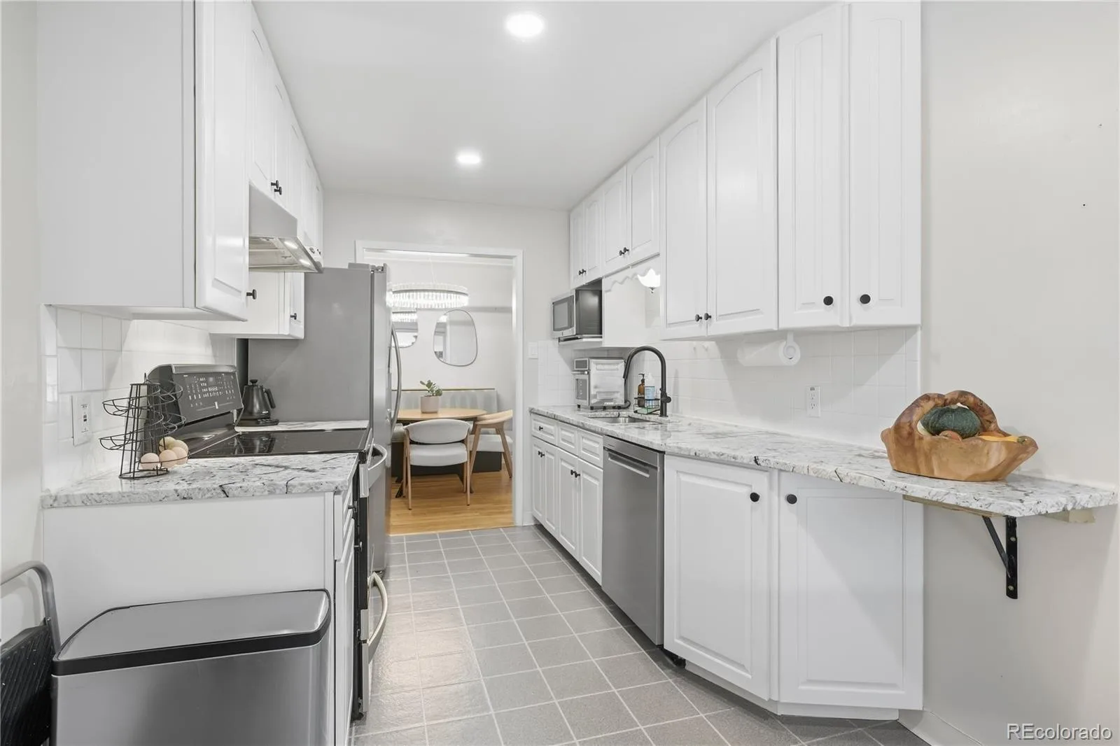 1990 S Stuart Street Denver CO 80219 | MLS #REC5711627 09212026195349 1600 14