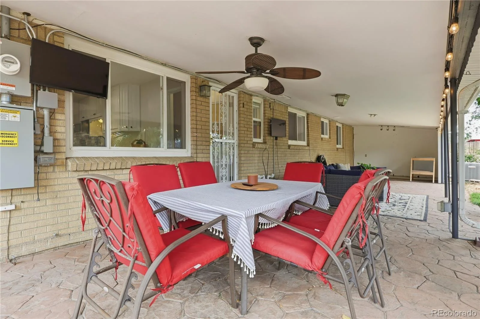 1990 S Stuart Street Denver CO 80219 | MLS #REC5711627 09212026195349 1600 2