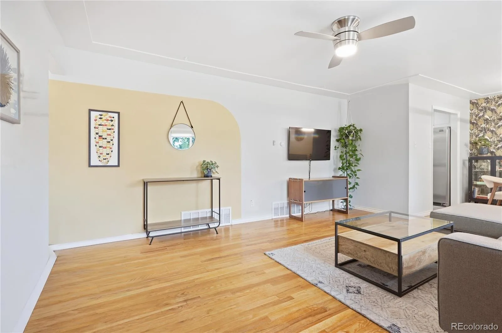 1990 S Stuart Street Denver CO 80219 | MLS #REC5711627 09212026195349 1600 21
