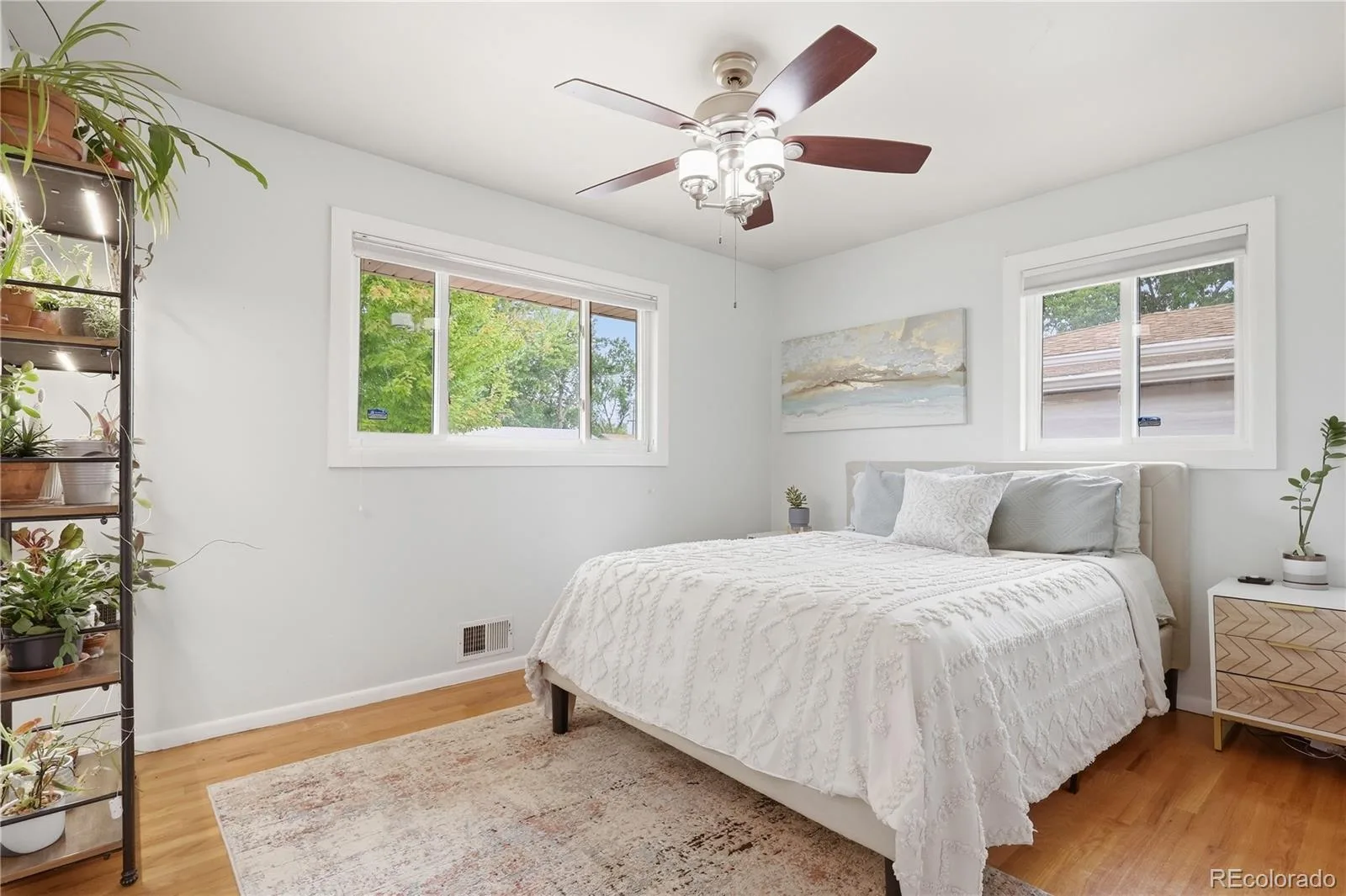 1990 S Stuart Street Denver CO 80219 | MLS #REC5711627 09212026195349 1600 28