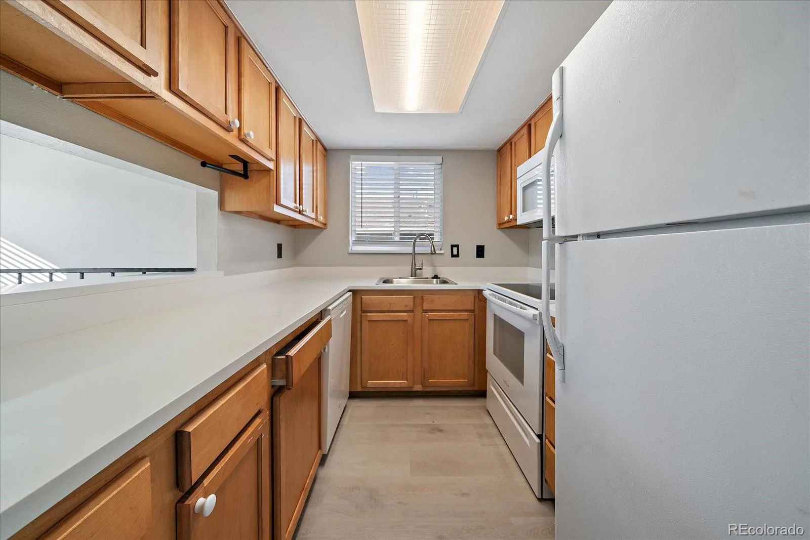 9901 E Evans Avenue #33D Aurora CO 80247 | MLS #REC5711628 06102026184736 1600 4