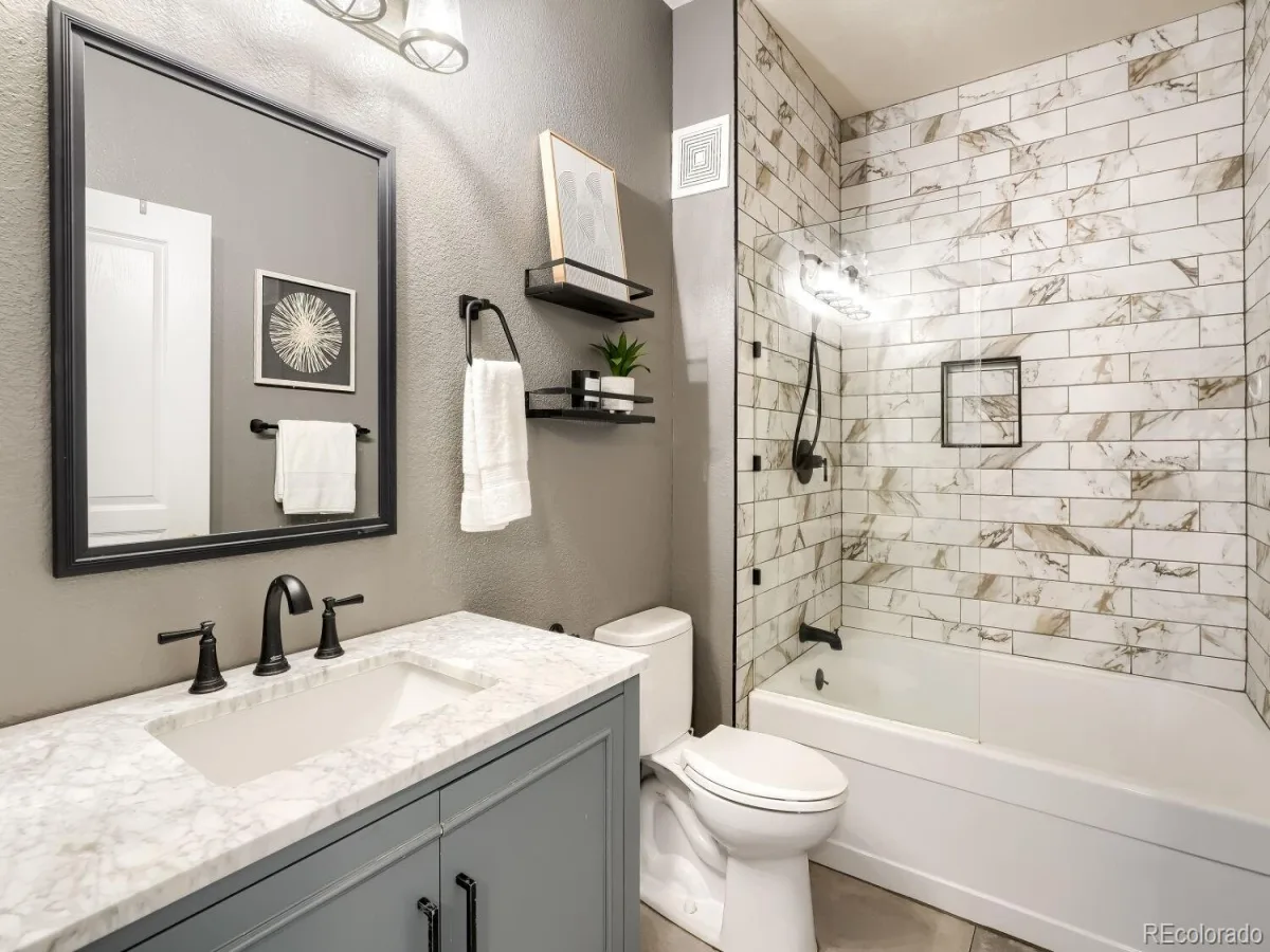10473 W Hampden Avenue #101 Denver CO 80227 | MLS #REC5713171 08272026202714 1200 18