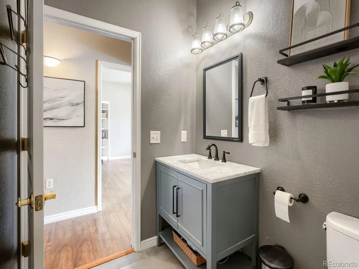 10473 W Hampden Avenue #101 Denver CO 80227 | MLS #REC5713171 08272026202714 1200 19