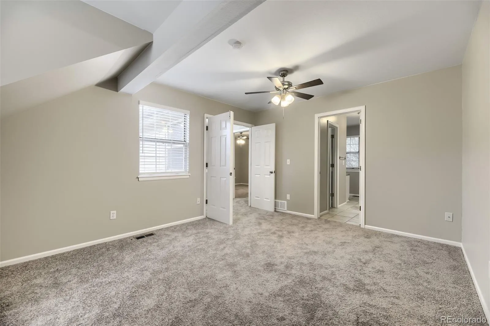 2181 S Victor Street #E Aurora CO 80014 MLS #REC5715917 05252026212134 1600 18