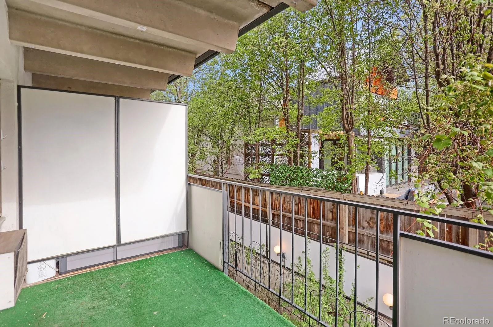 04092026173445 1600 9