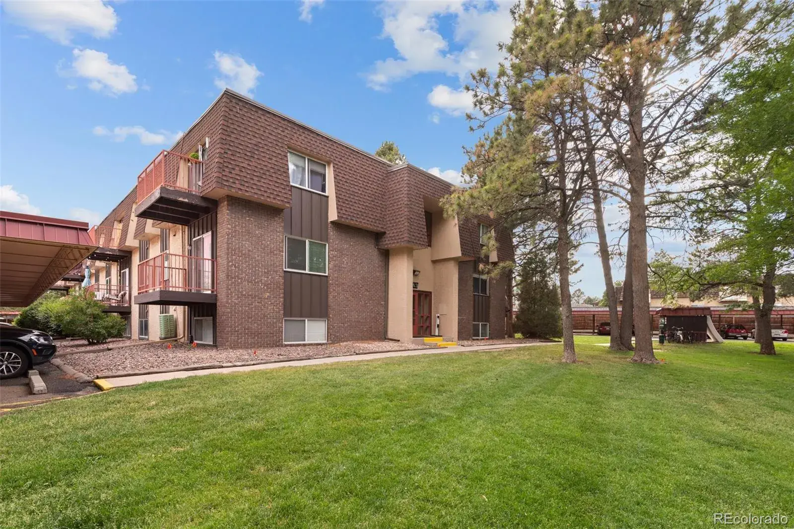 7755 E Quincy Avenue #207A3 Denver CO 80237 MLS #REC5717391 07102025010041 1600 19