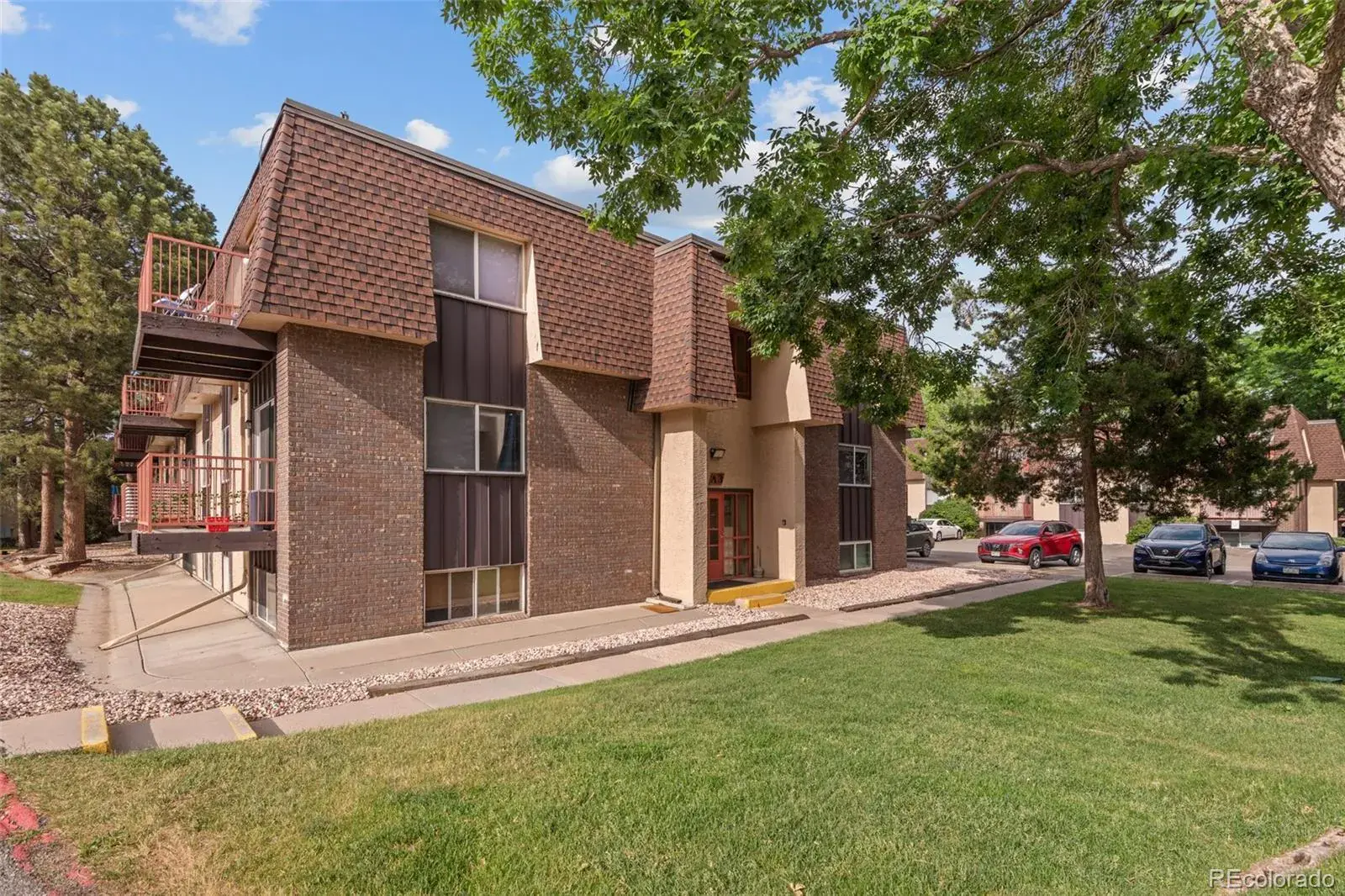 7755 E Quincy Avenue #207A3 Denver CO 80237 MLS #REC5717391 07102025010041 1600 2