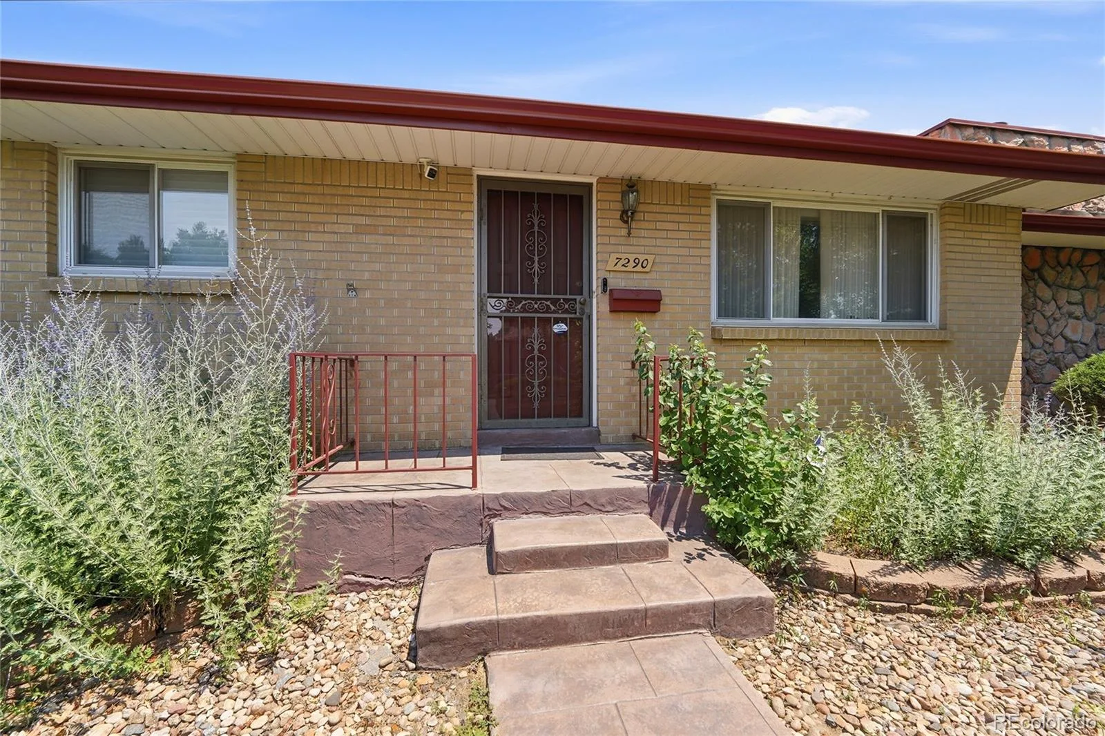 7290 S Penrose Court Centennial CO 80122 | MLS #REC5718384 08202026234317 1600 3