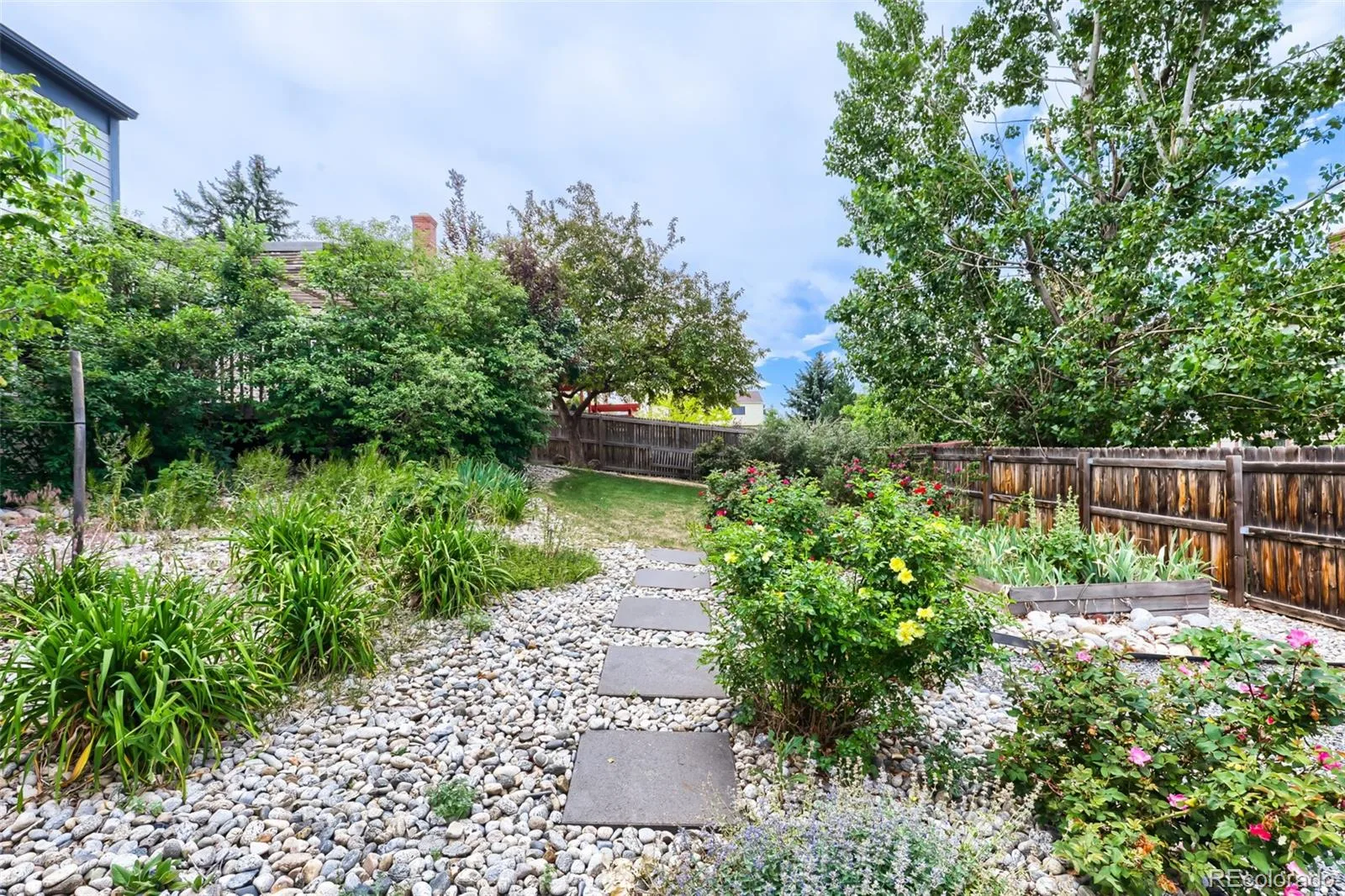 16406 E Kentucky Avenue Aurora CO 80017 MLS #REC5718625 06162026232234 1600 24