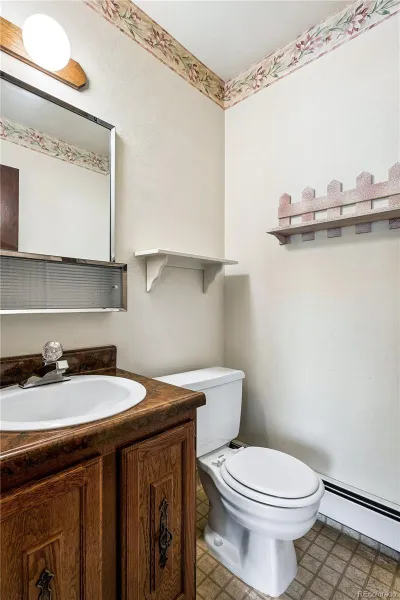 6294 S Oneida Way Centennial CO 80111 MLS #REC5719180 04242026143915 800 7