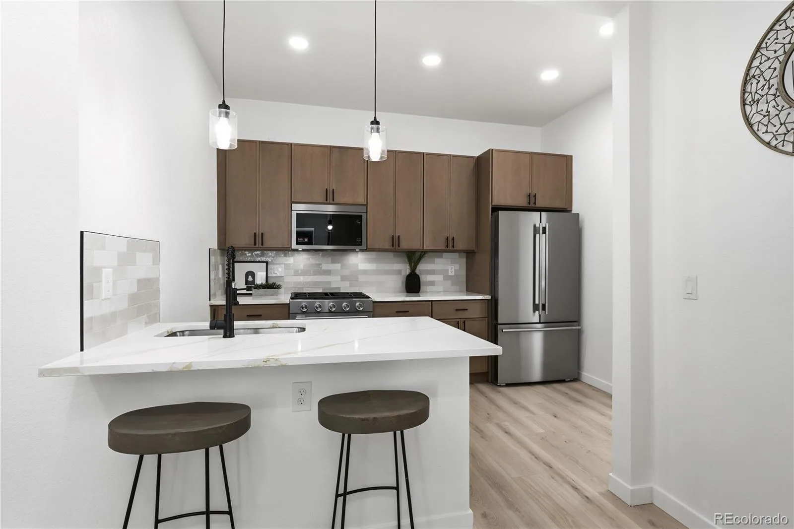 662 S Logan S Street Denver CO 80209 | MLS #REC5720592 09302026220740 1600 15