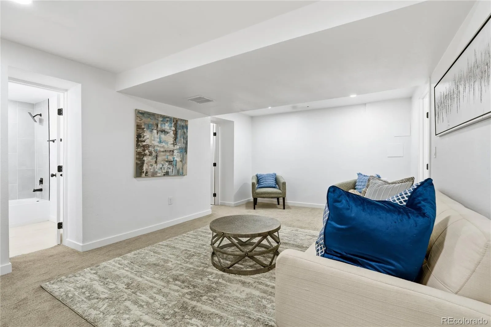 662 S Logan S Street Denver CO 80209 | MLS #REC5720592 09302026220740 1600 31