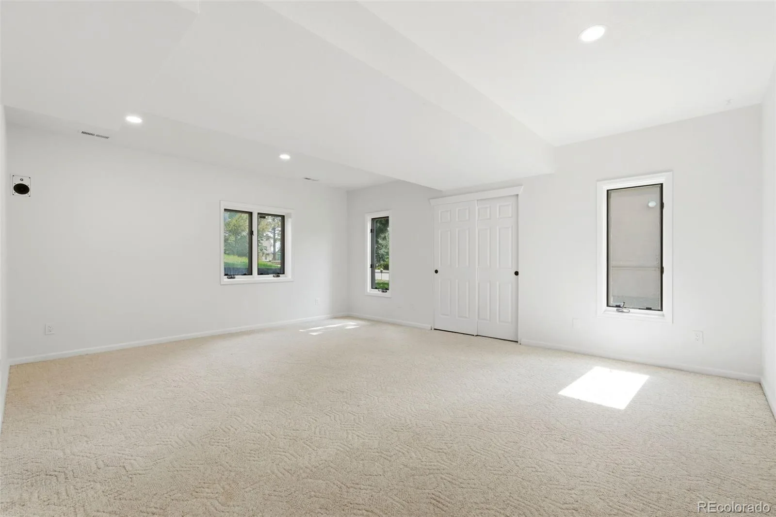 191 October Place Castle Rock CO 80104 | MLS #REC5722793 07242026160237 1600 39