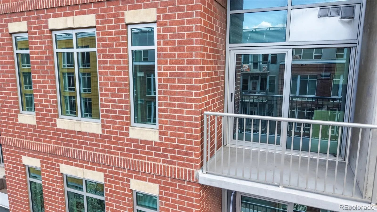 04042026202816 1600 17