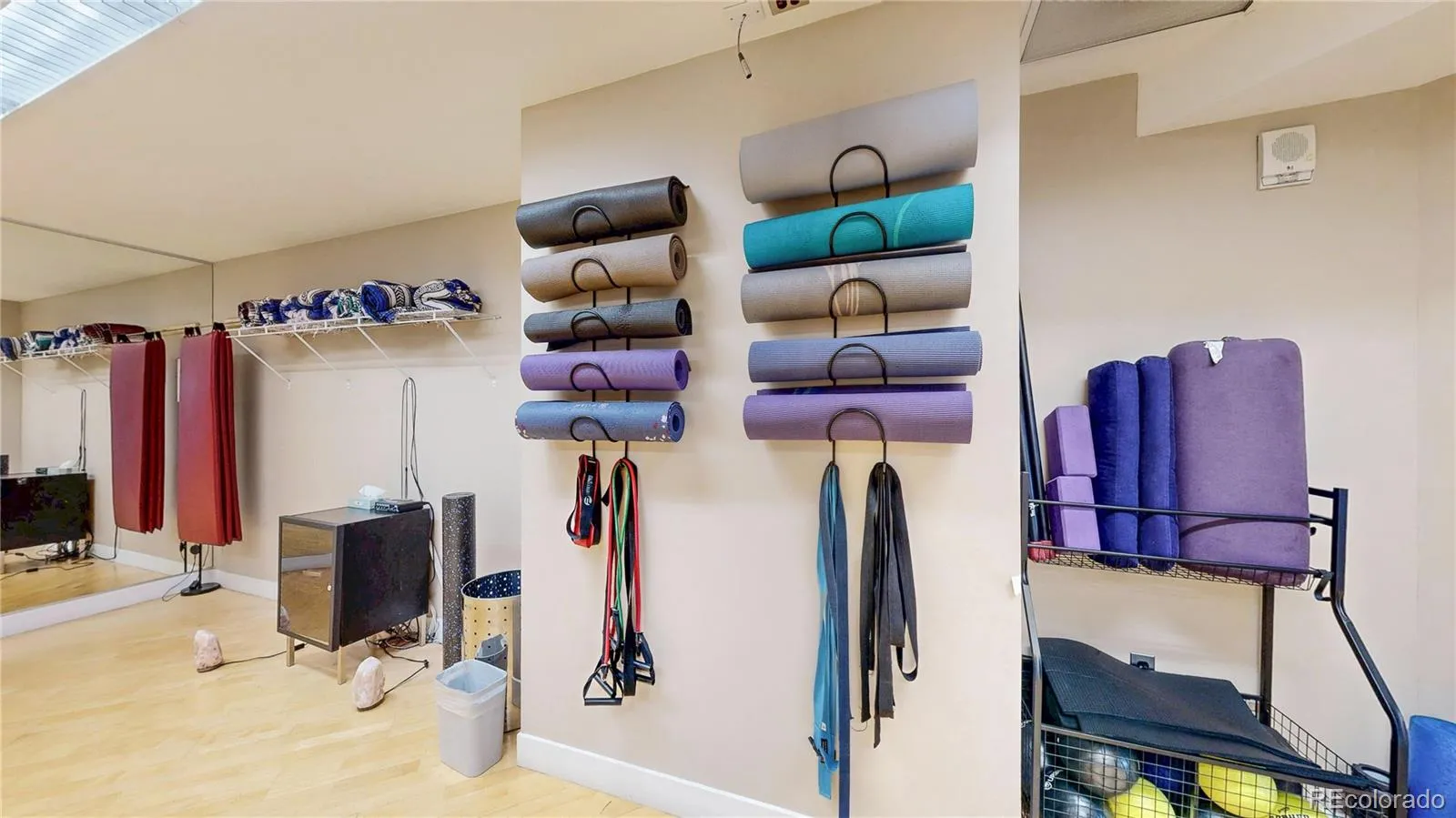 04042026202816 1600 18