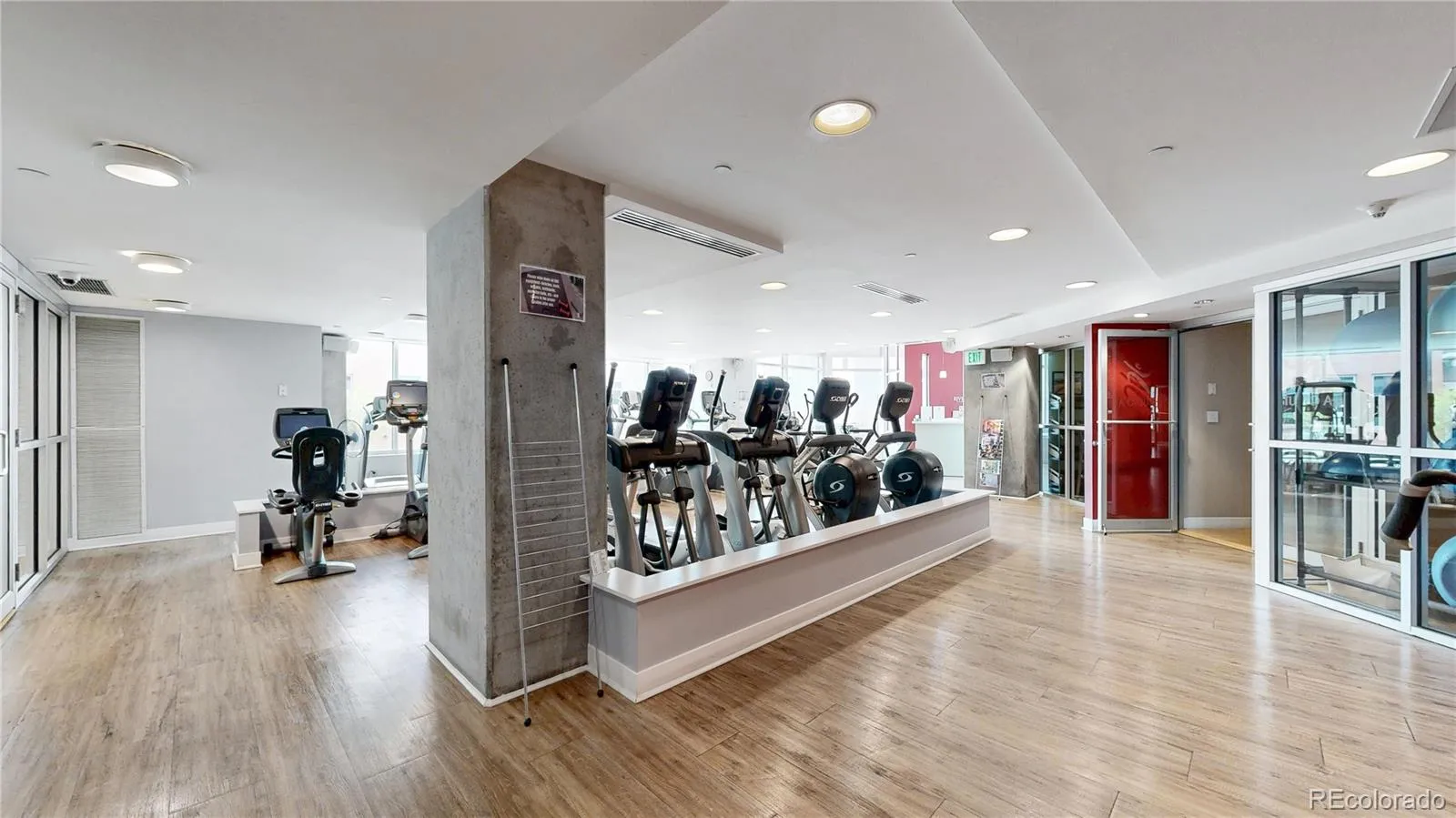 04042026202816 1600 20