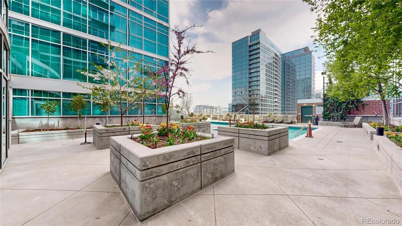 04042026202816 1600 22