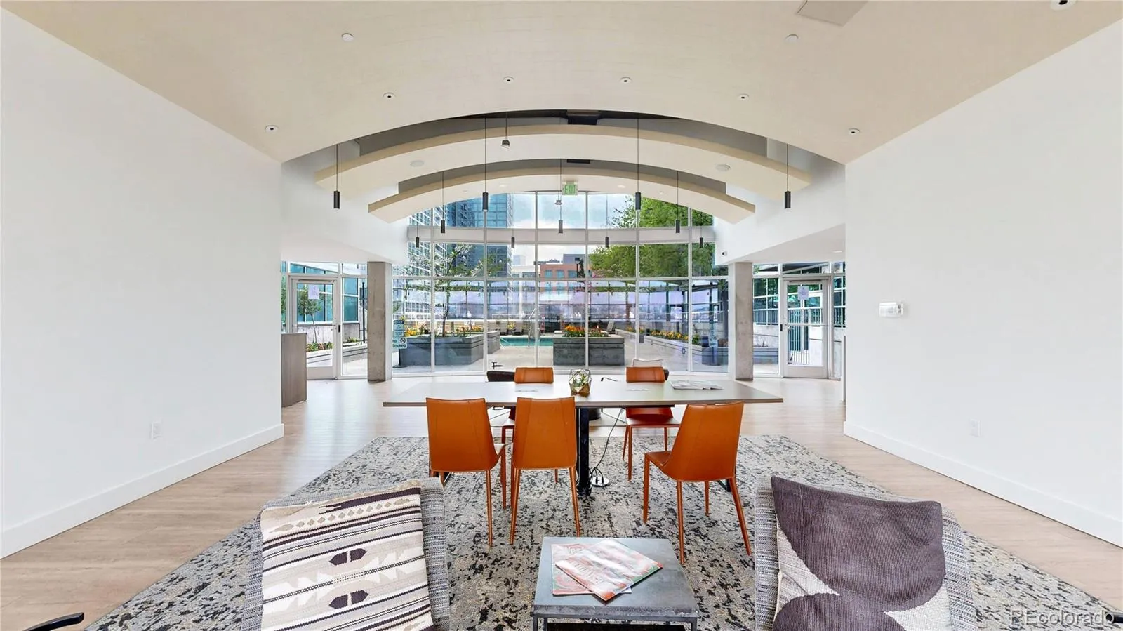 04042026202816 1600 29