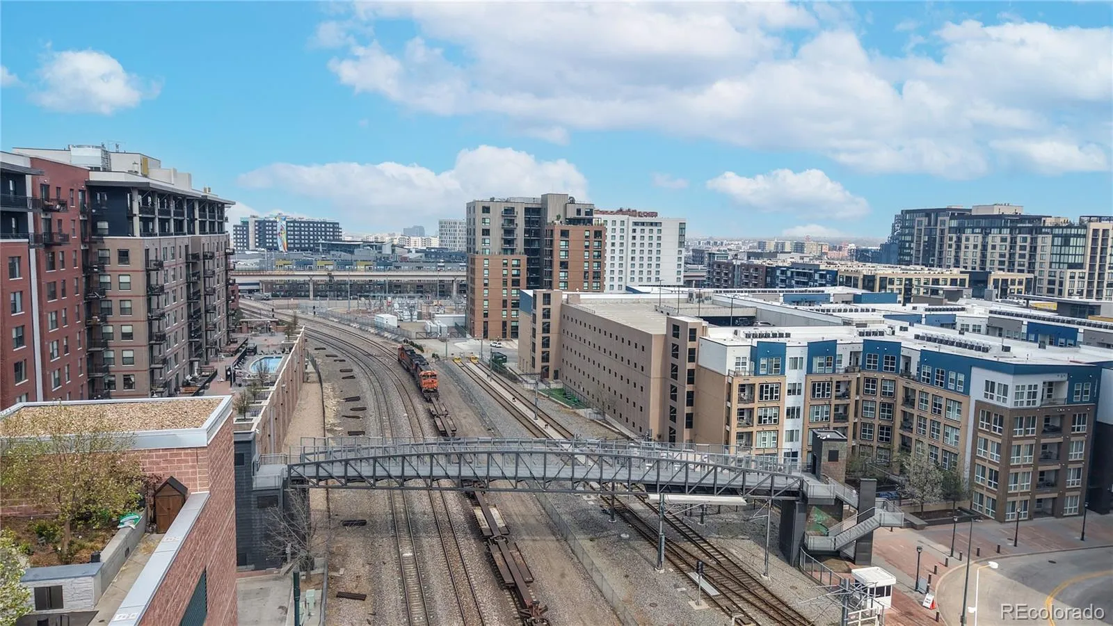 04042026202816 1600 33