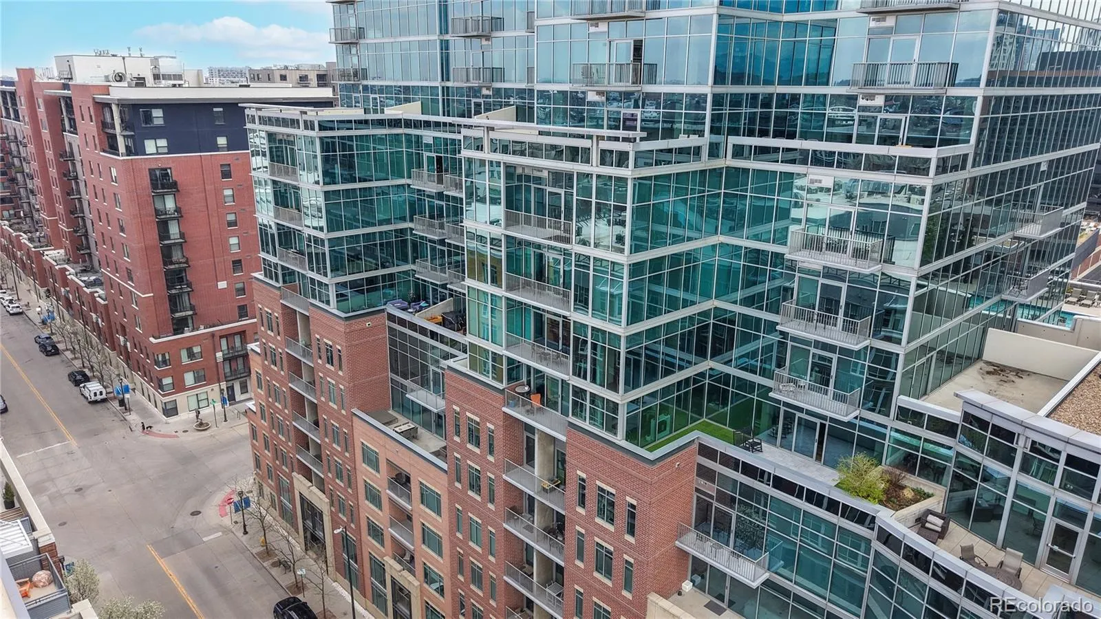 04042026202816 1600 42