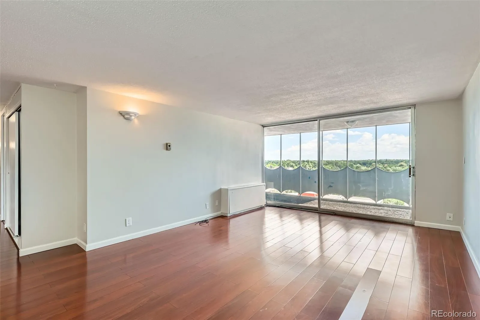 04152026003951 1600 1