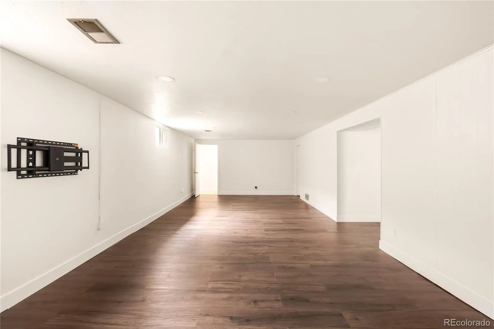 6928 S Columbine Way Centennial CO 80122 MLS #REC5728829 05222026221254 1600 30