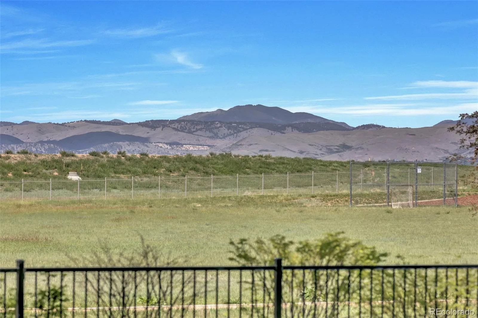 4900 Lakeshore Drive Littleton CO 80123 | MLS #REC5729777 08262026213830 1600 47