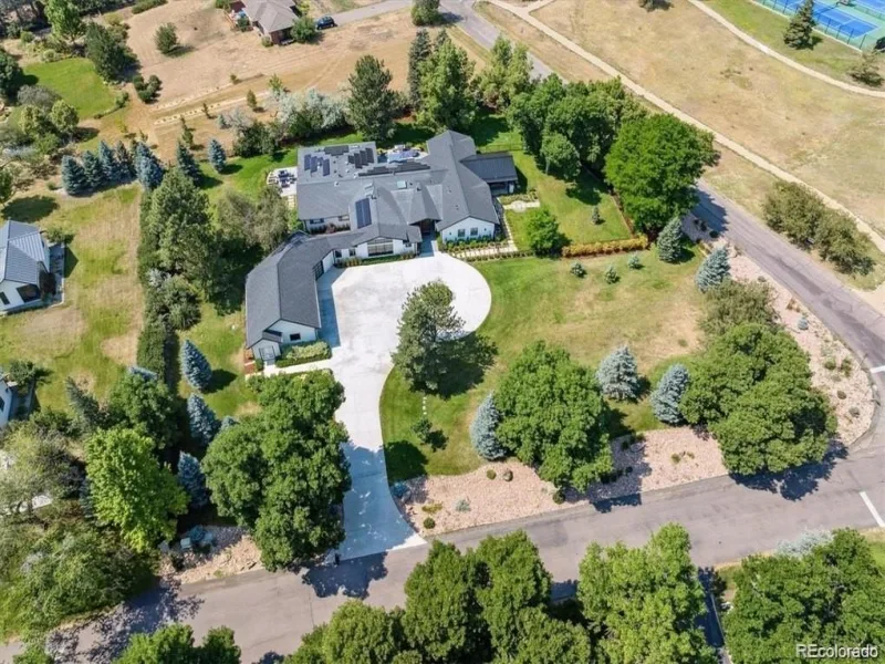 4900 Lakeshore Drive Littleton CO 80123 | MLS #REC5729777 08262026213830 800 2