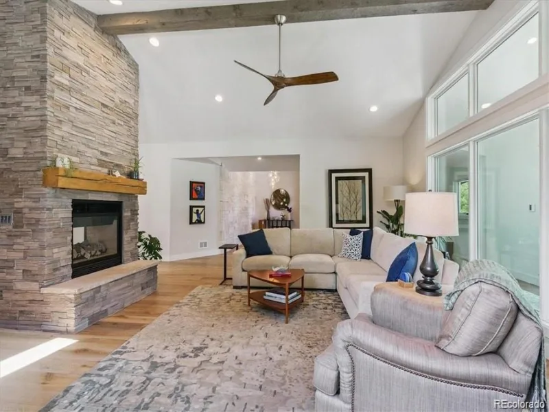 4900 Lakeshore Drive Littleton CO 80123 | MLS #REC5729777 08262026213830 800 21