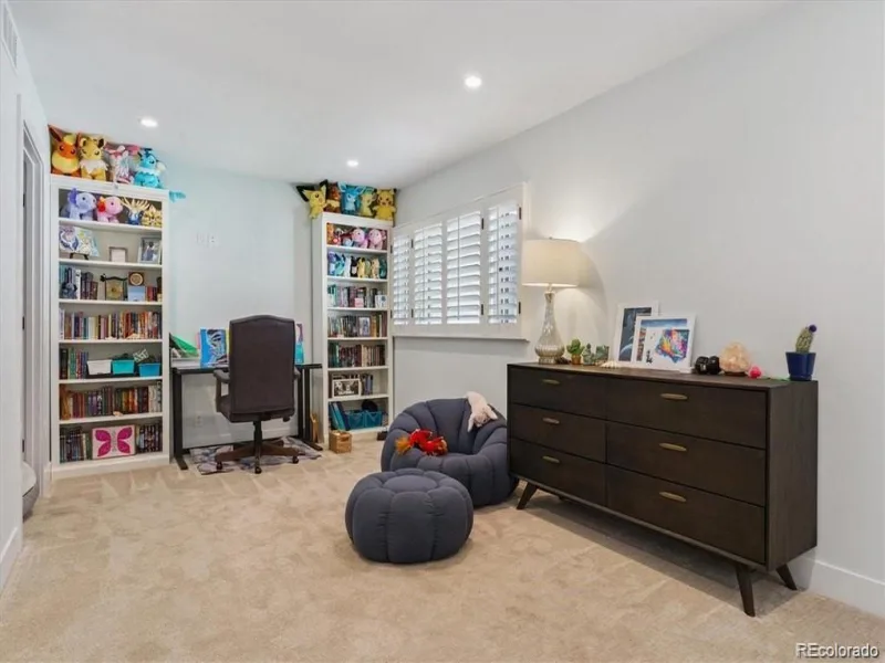 4900 Lakeshore Drive Littleton CO 80123 | MLS #REC5729777 08262026213830 800 42