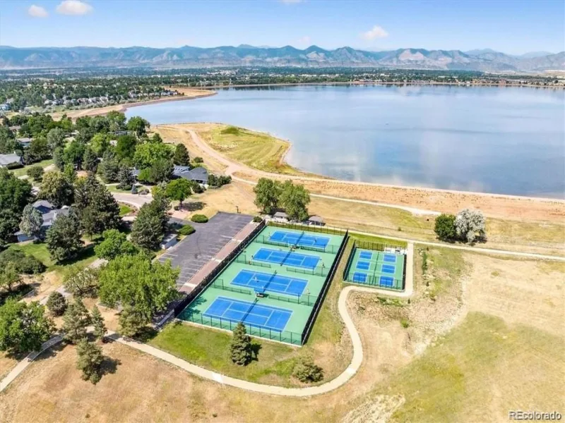4900 Lakeshore Drive Littleton CO 80123 | MLS #REC5729777 08262026213830 800 6