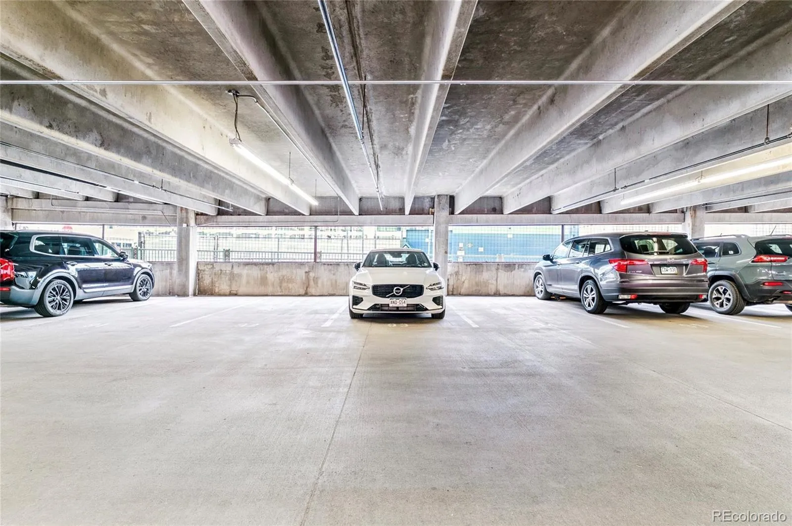 04172026060633 1600 21