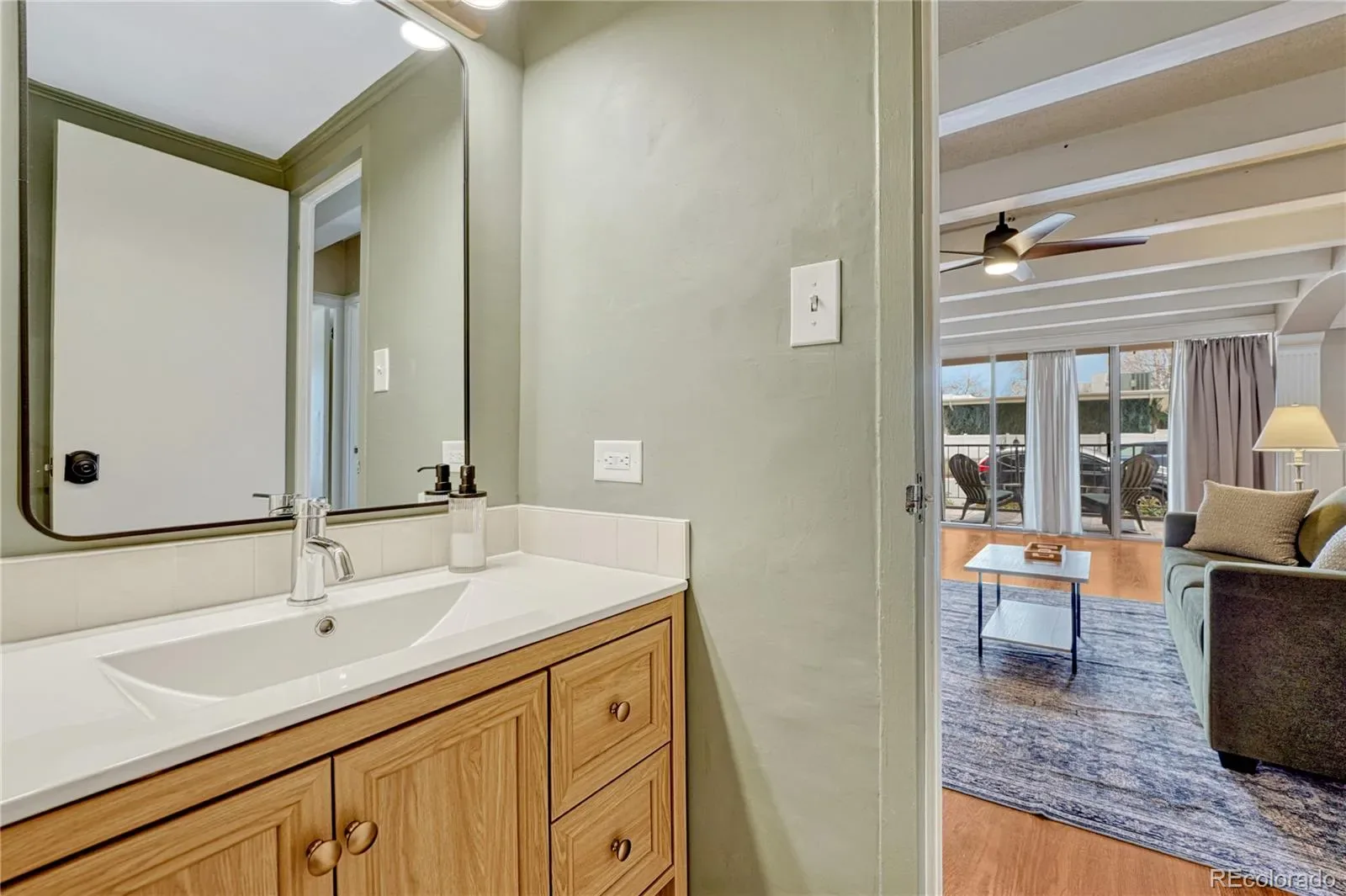 03212026050742 1600 15