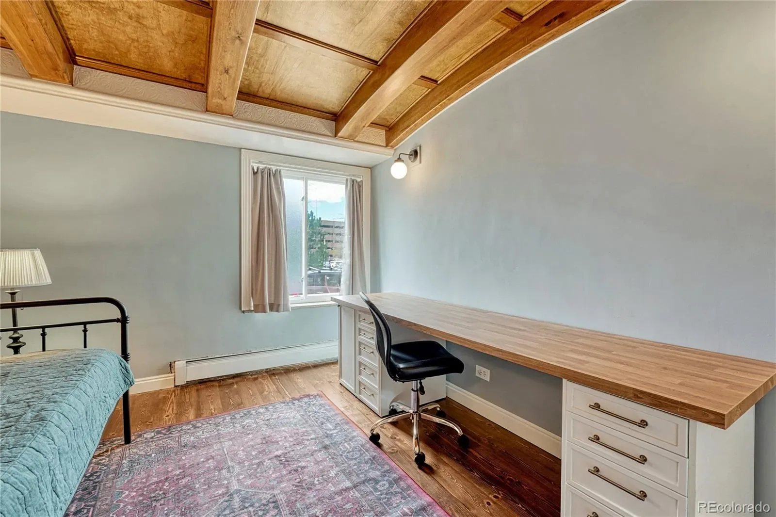 03212026050742 1600 20