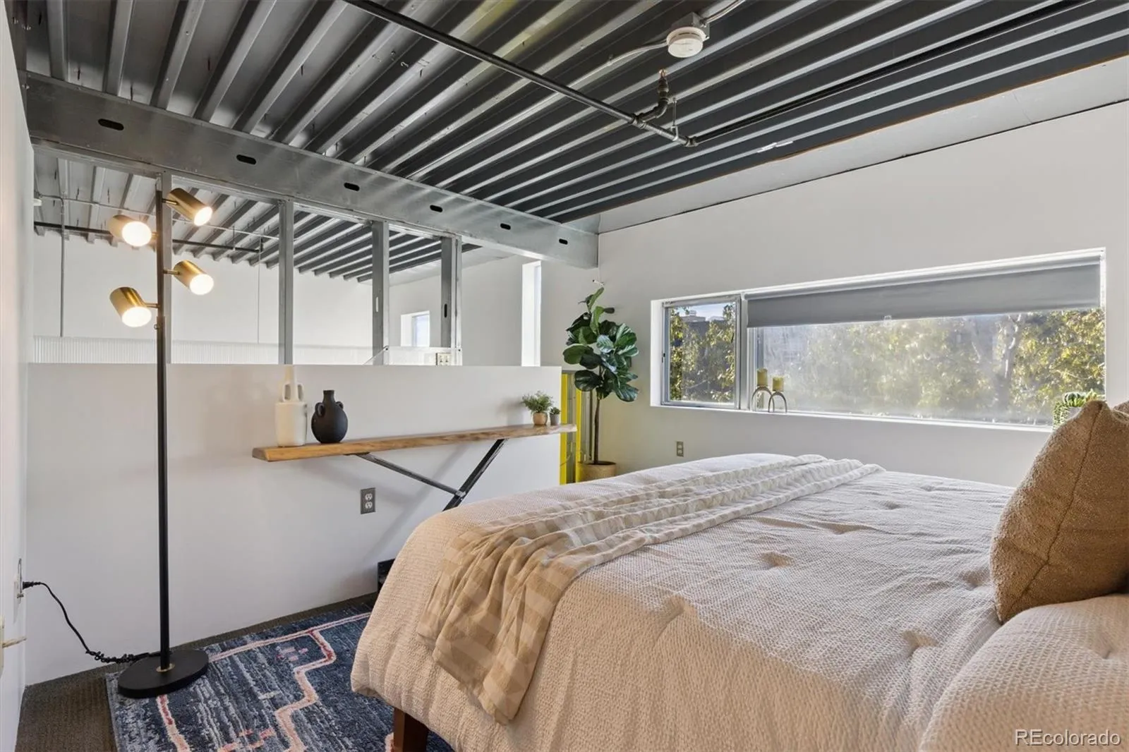 04152026151234 1600 14