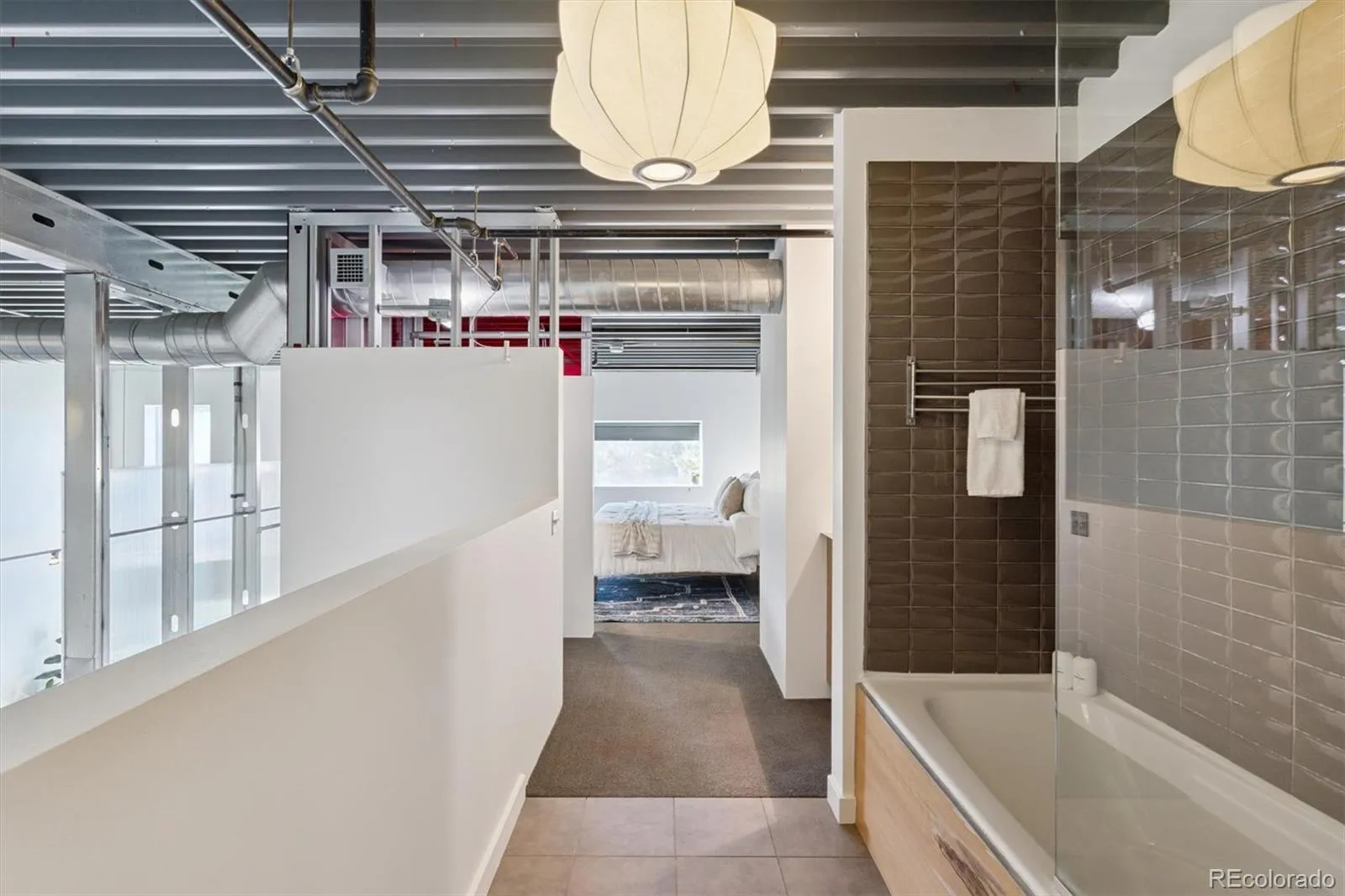 04152026151234 1600 16