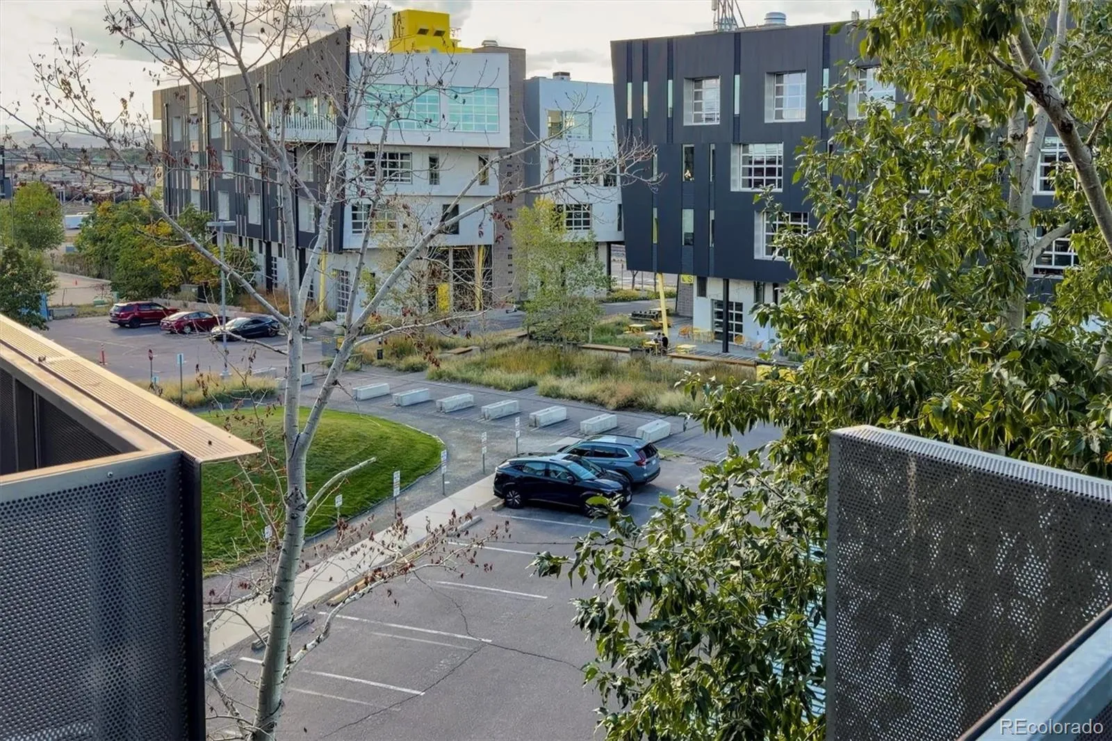 04152026151234 1600 28