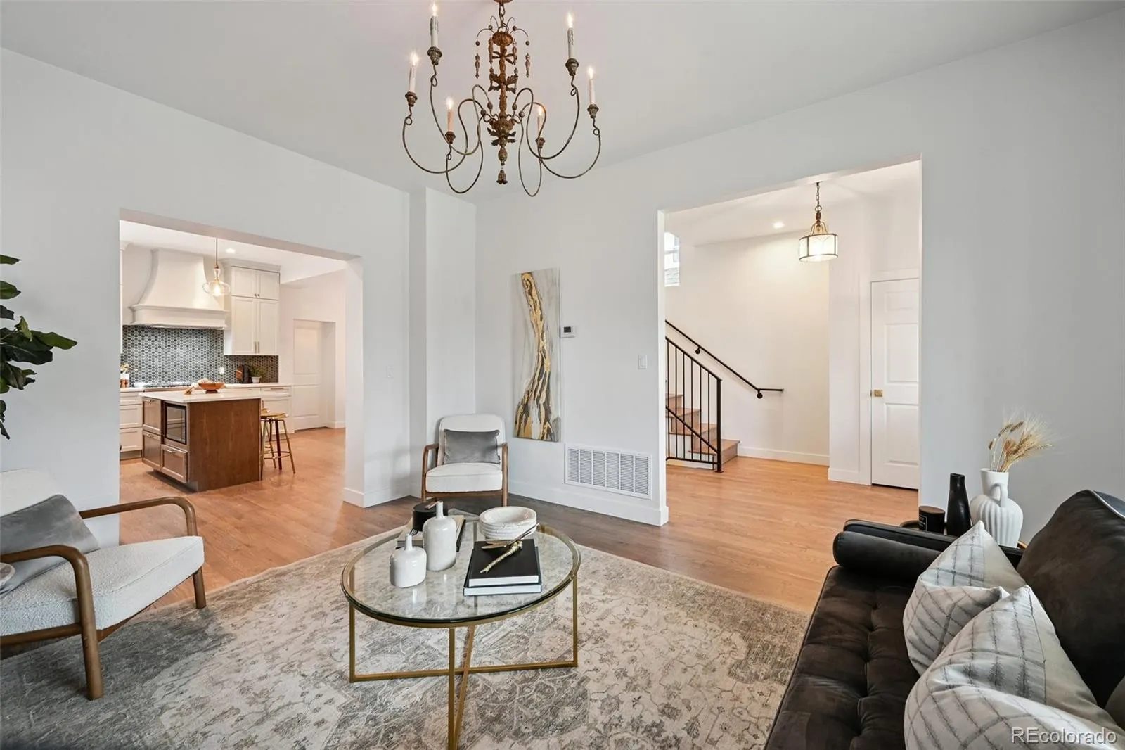 04102026170205 1600 3