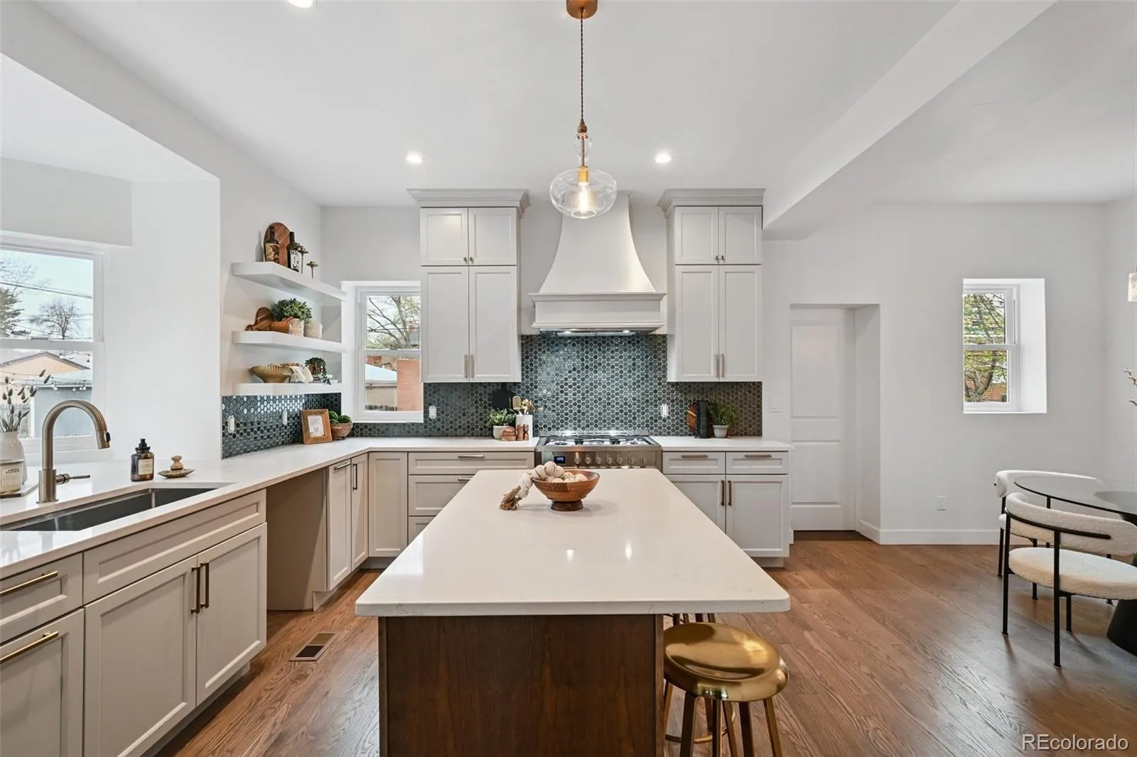 04102026170205 1600 8