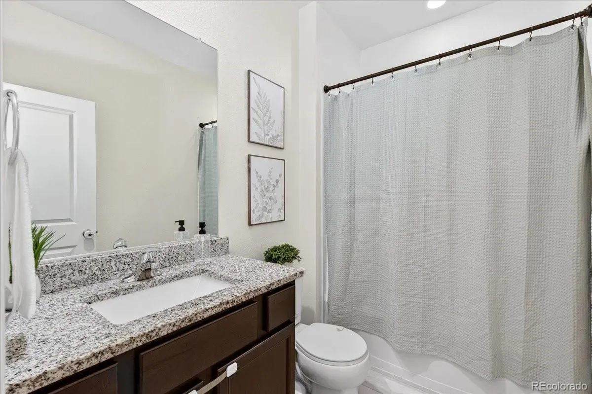 7227 Vermillion Street Frederick CO 80530 | MLS #REC5736901 03292026130125 1200 17