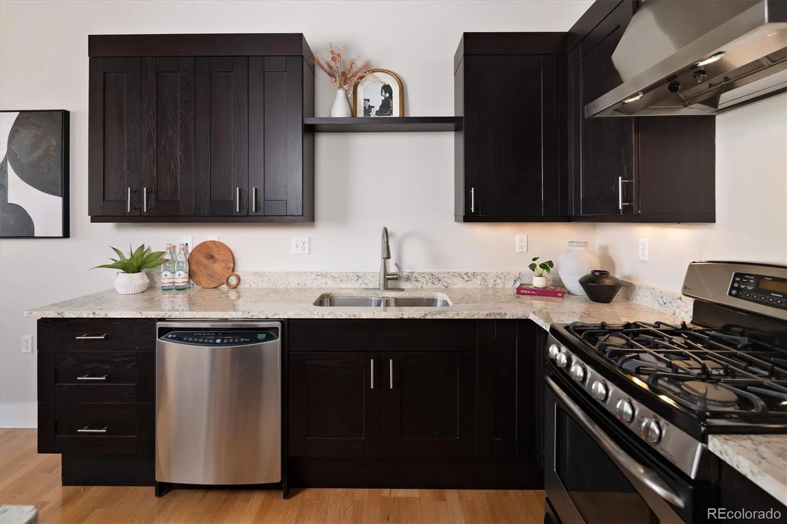 04092026223720 1600 15