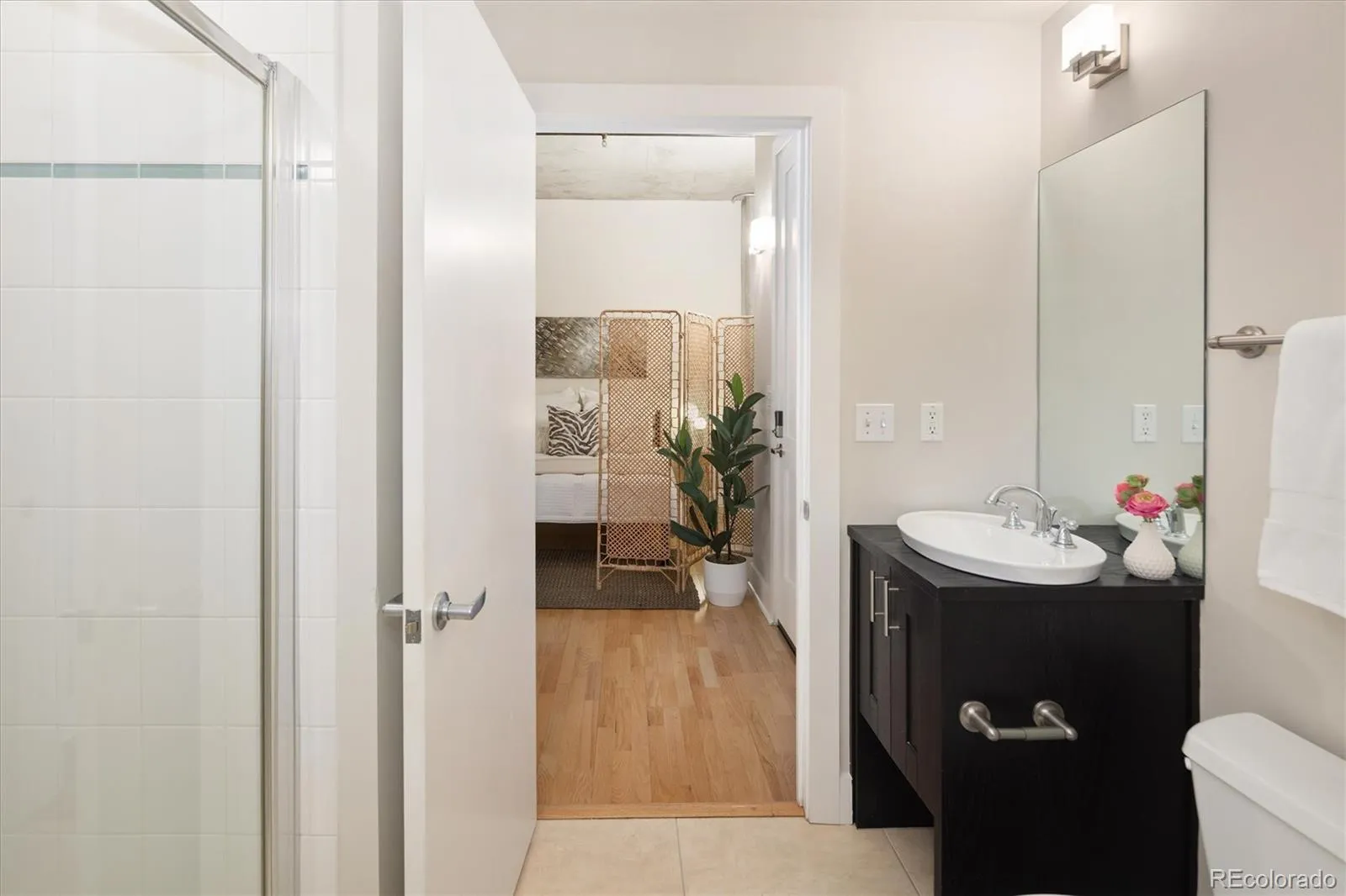 04092026223720 1600 28