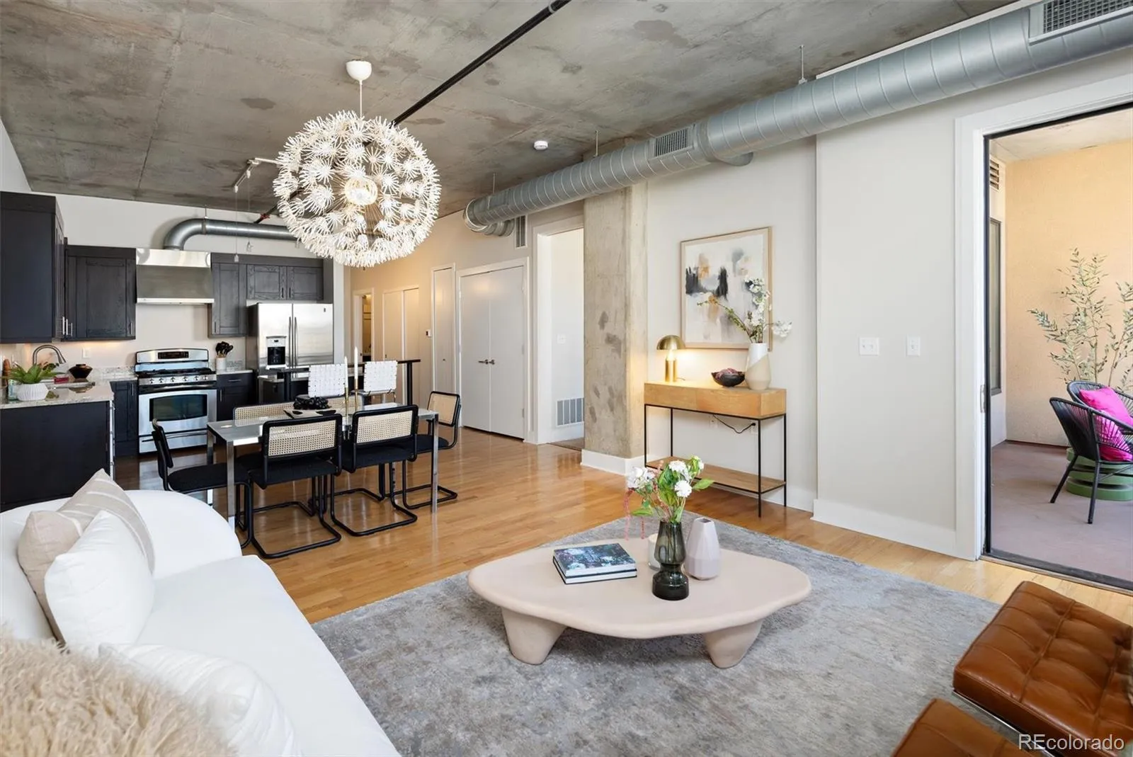 04092026223720 1600 3