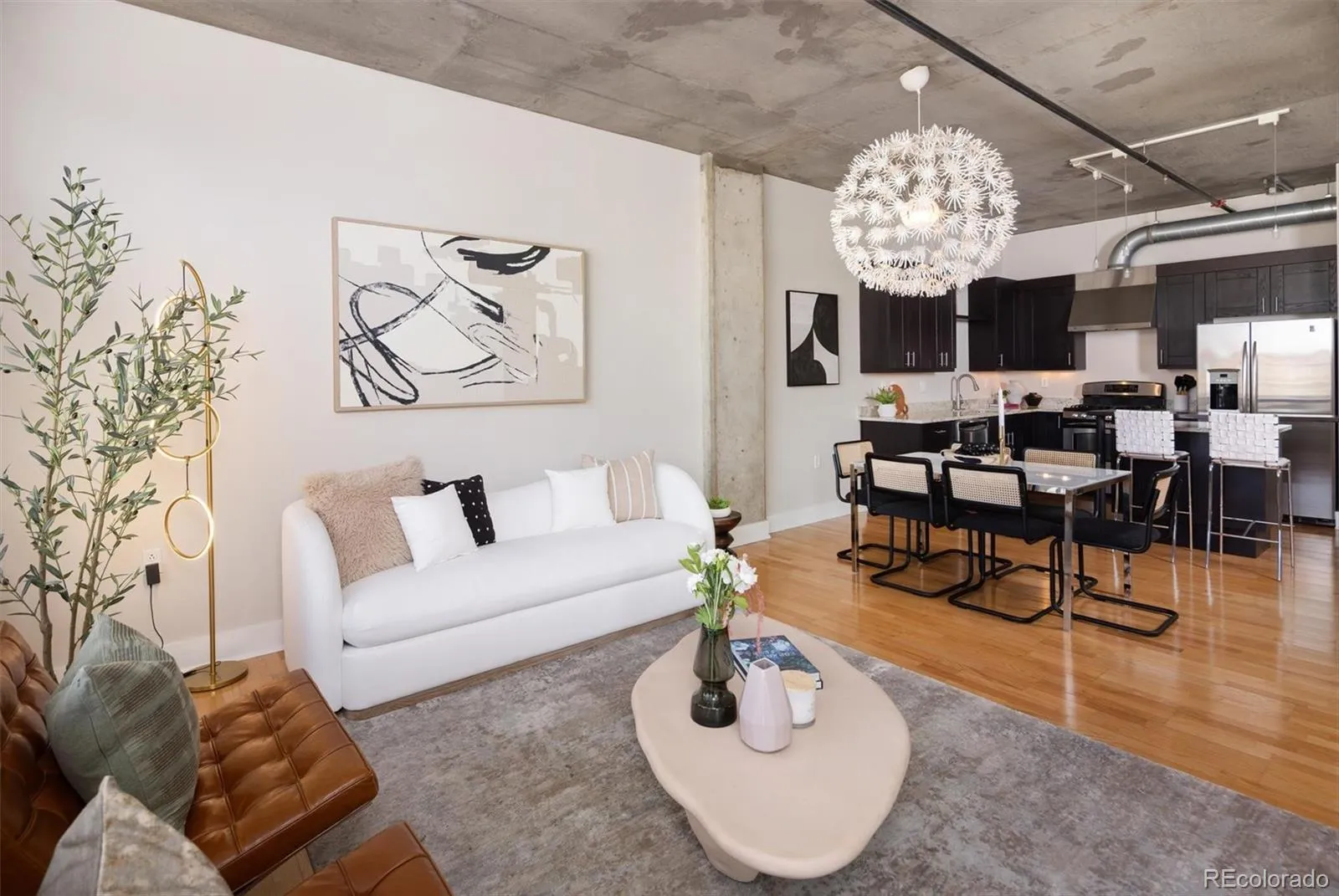 04092026223720 1600 8